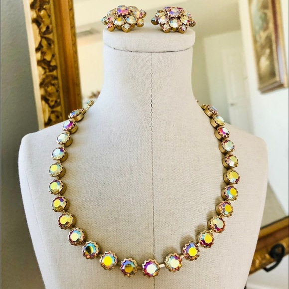 Beautiful deco vintage Aurora borealis crystal Demi Parure set - Picture 11 of 14